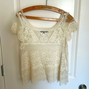 Gorgeous lace, gauzy shirt
